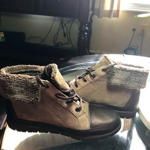 Ankle boots